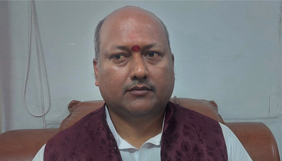 मधेश प्रदेशका मुख्यमन्त्री सिंह विश्वासको मत प्राप्त गर्दै