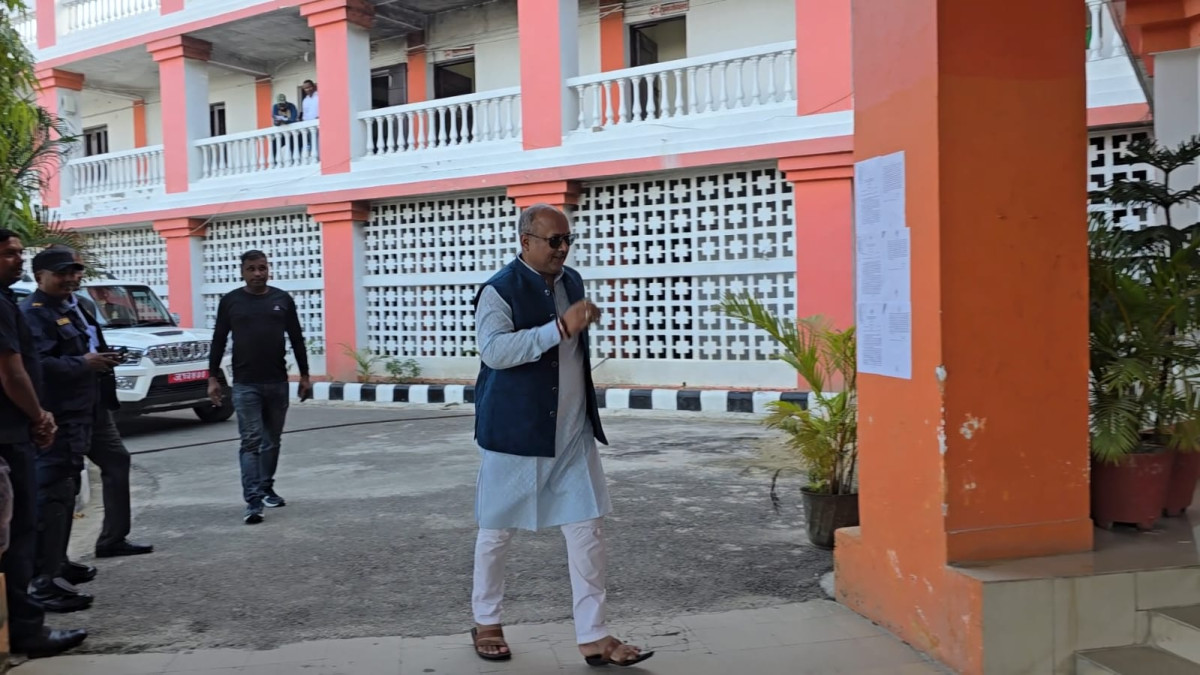 अविश्वास प्रस्तावमाथि छलफलका लागि बोलाइएको मधेस प्रदेशसभा बैठक अवरुद्ध